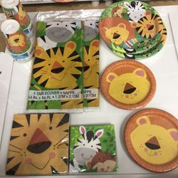 Jungle lion wild one party supplies