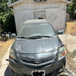 07 Toyota Yaris For Parts 