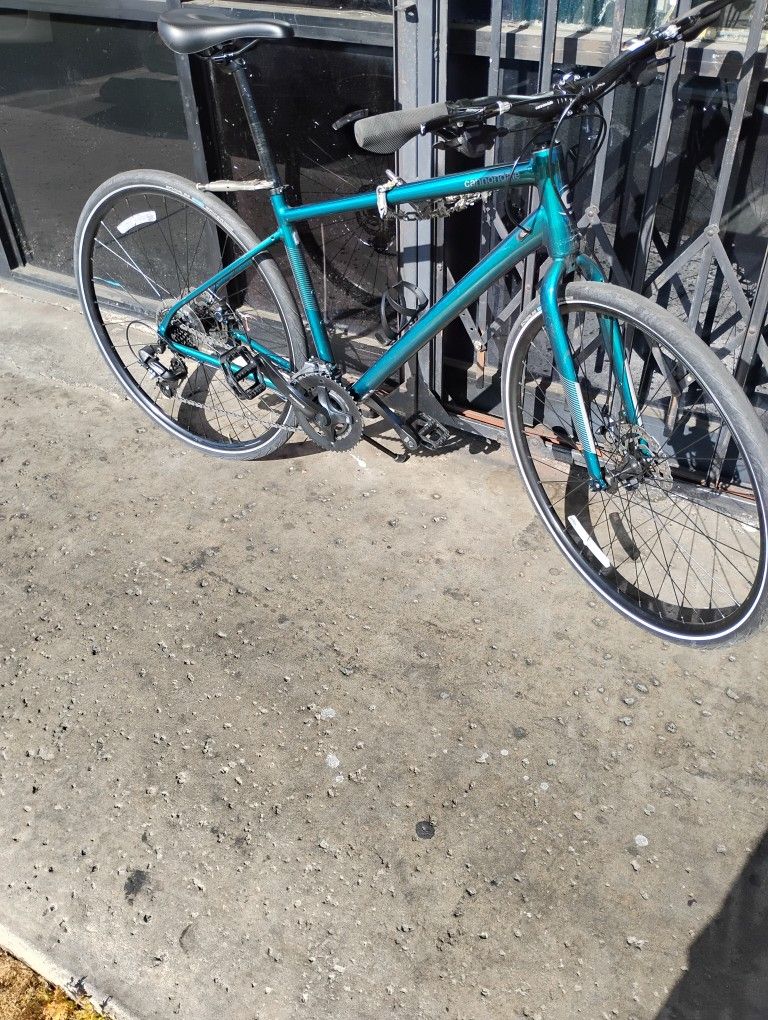 Cannondale Road Bike