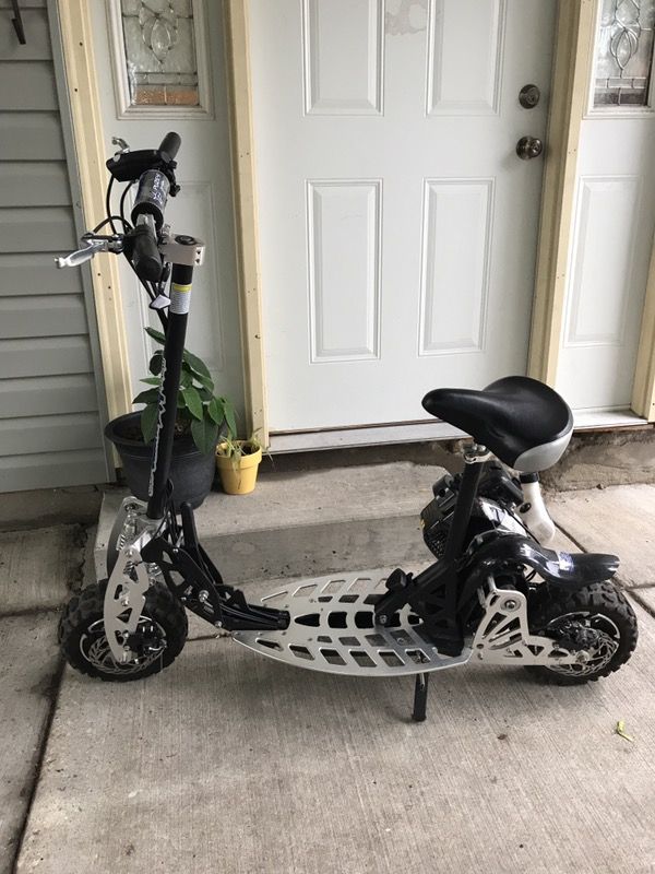 Gas scooter Uber scoot 49x. Gas good condition
