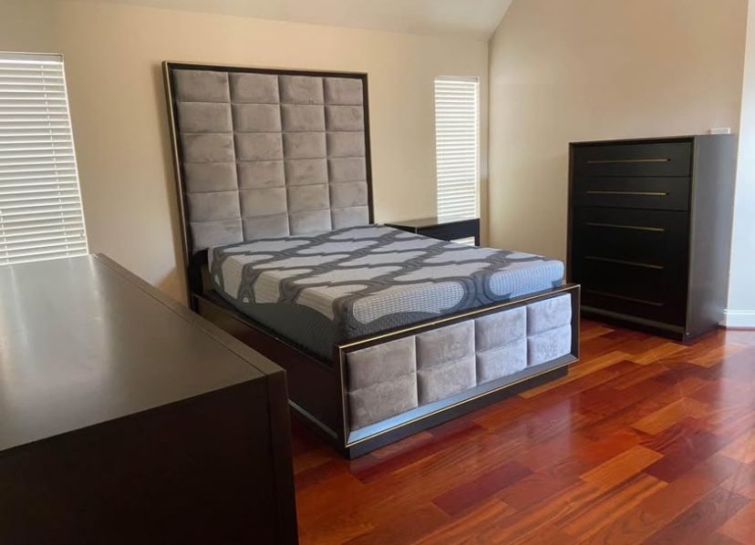 4 PC Durango Bedroom Group 