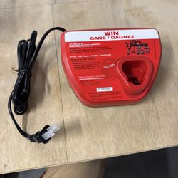 Milwaukee M12 Charger
