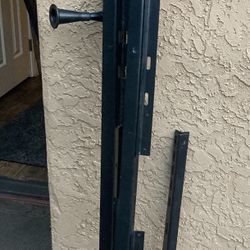 Queen Metal Bed frame And Rails