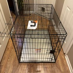 NEW 42" Large Dog Foldable Metal Crate w/Divider & Rare Stainless Steel Tray (Great for Chewers) 