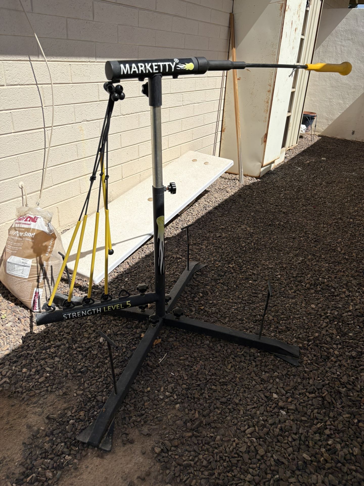 Baseball Batting training. SKLZ Hurricane