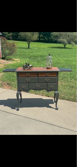 Lineage by Drexel Heritage Chest / Accent Dresser