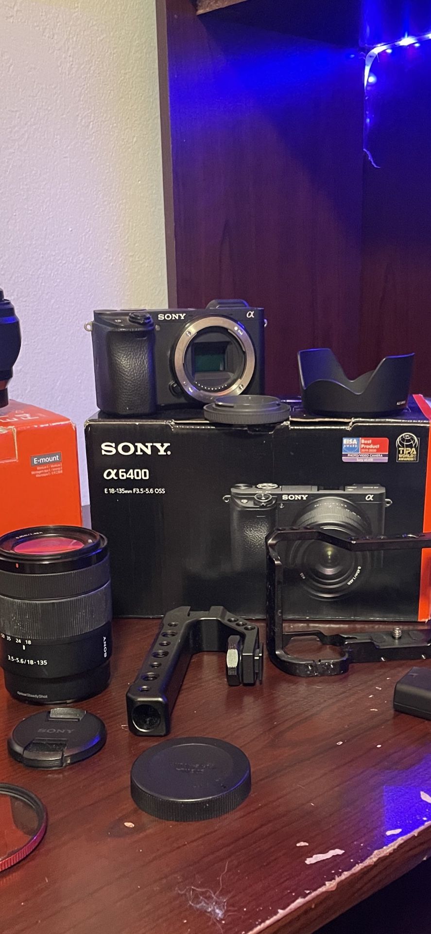 Sony A6400 18-135mm Lens Kit