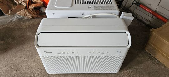 10,000 BTU  Midea U shape air conditioner