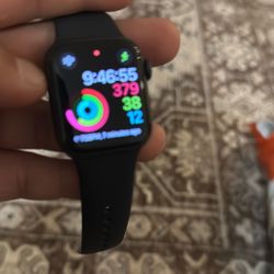 Apple Watch SE 1st Generation 