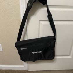 Ogio Laptop Bag Black With Shoulder Strap 