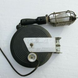 vintage Cord-o-matic 900 retractable cord reel