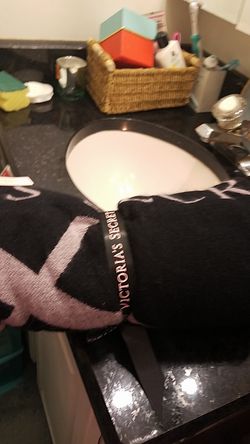 New vs blanket smk pet free