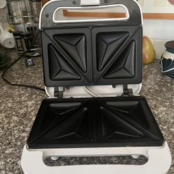 Sandwich Maker.