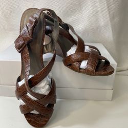 Talbots embossed croc strappy leather wedges size 8.5