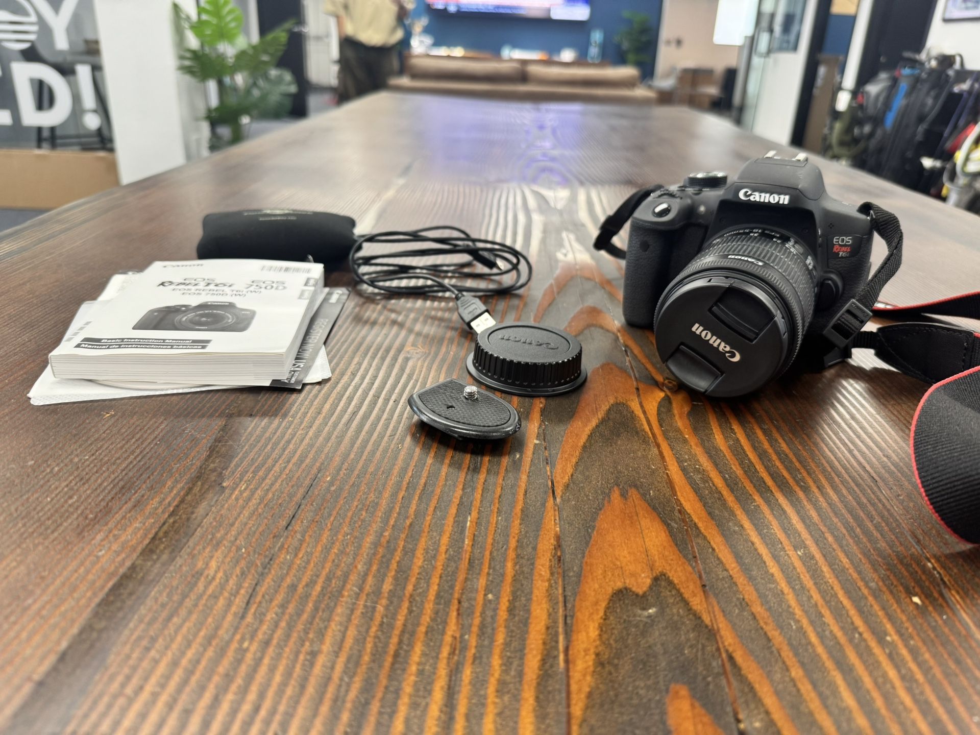 πΈ Canon Rebel T6 DSLR Camera Bundle β Excellent Condition!