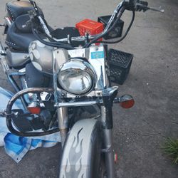 2002 Suzuki Intruder