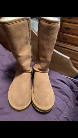 Uggs size 7 barly worn