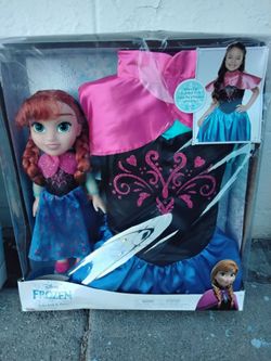 NEW Frozen Dolls