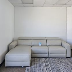 Leather Sectional  - Nevio 