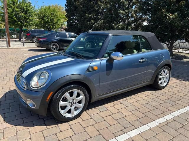 2010 MINI Convertible