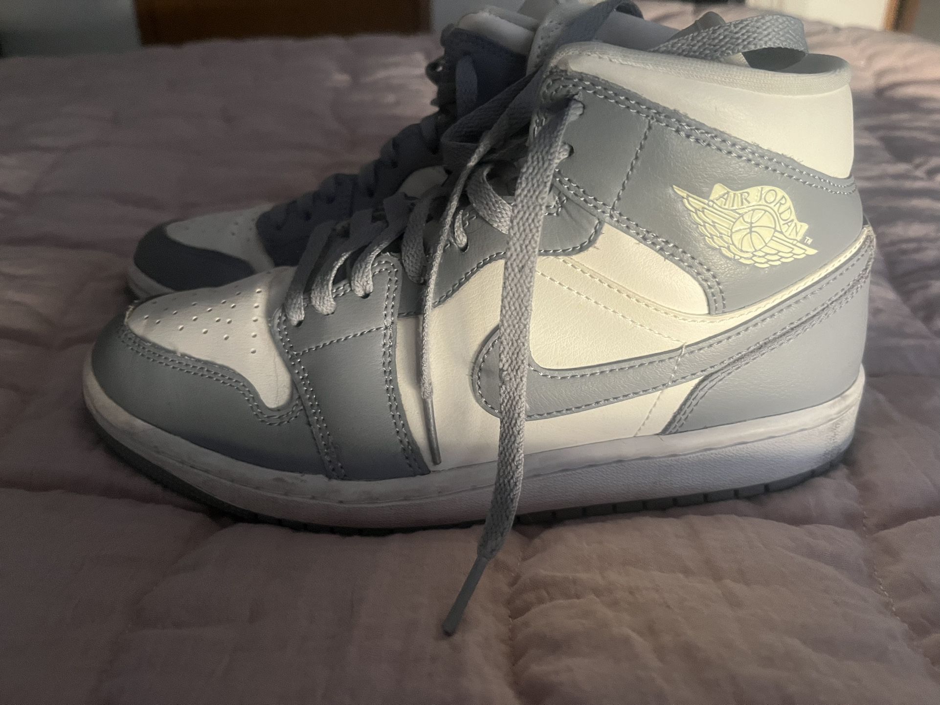 Nike Air Jordan Retro Size 9 Mens
