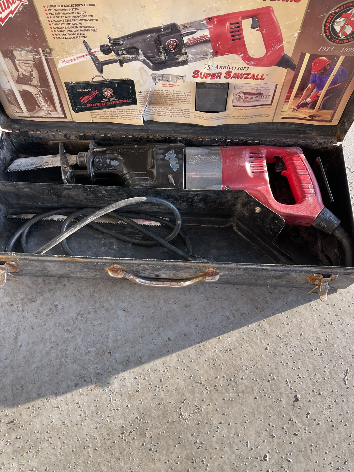 Milwaukee Sawzall Heavy Duty