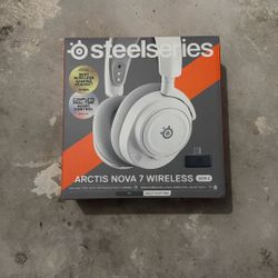 SteelSeries Arctis Nova 7 Gen 2 Wireless – New