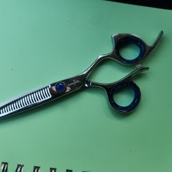 Shark Fin Thinning Shears 
