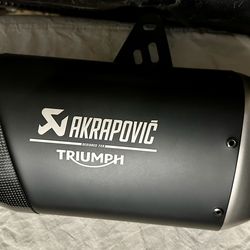 Akrapovic Slip on for Triumph Speed Triple 1200 RS/RX/RR
