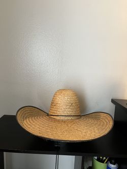 Farmer Type Hat - 26 Inch Brim