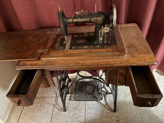 For Sale $400 OBO Antique Pedal Singer Sewing Machine