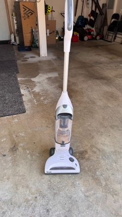 FREE Shark wireless vacuum - works