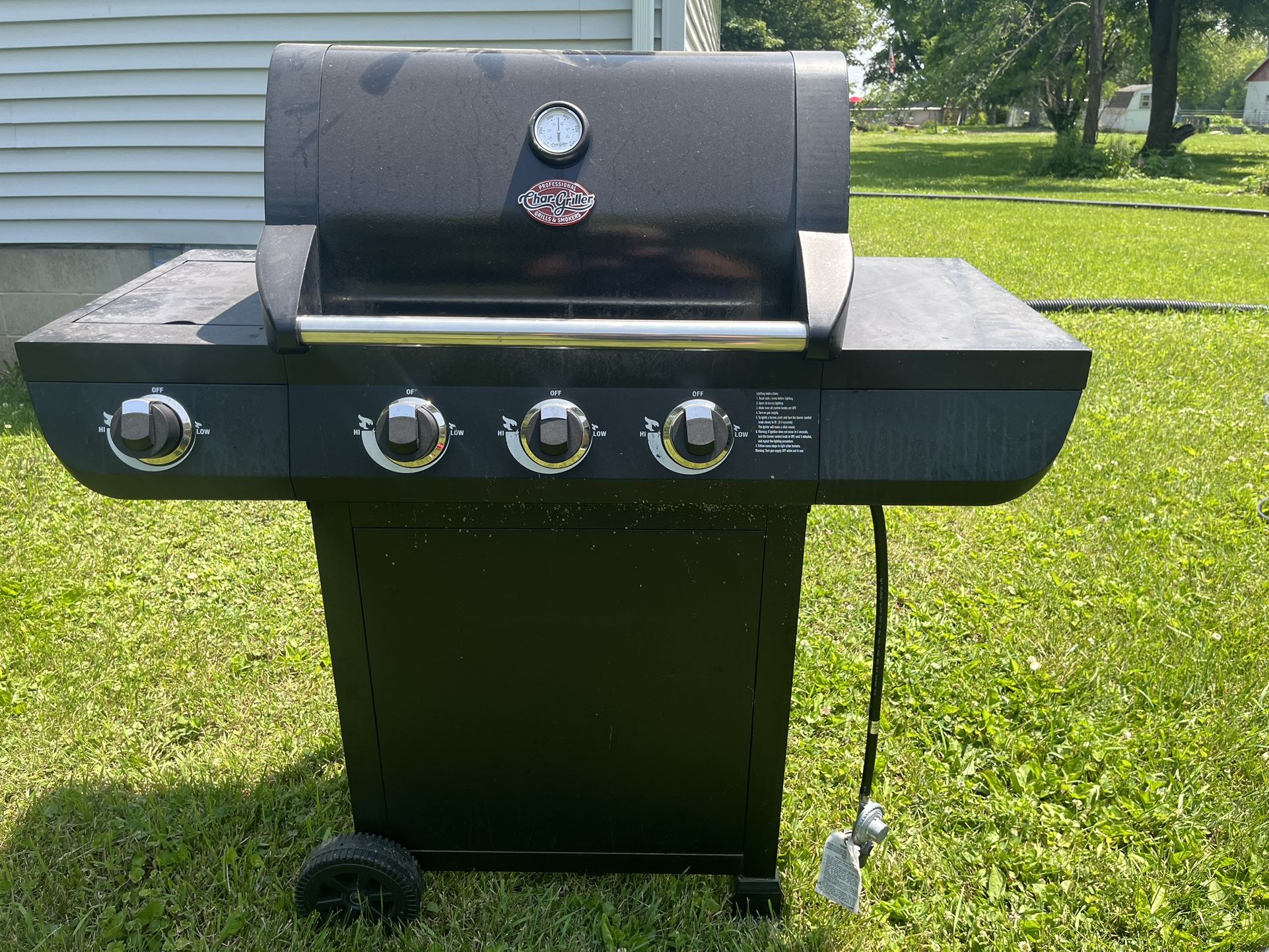 Grill With Side Burner- Professional Char Griller