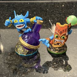 2 Skylanders Figures Super Gulp Pop Fiz & Double Trouble