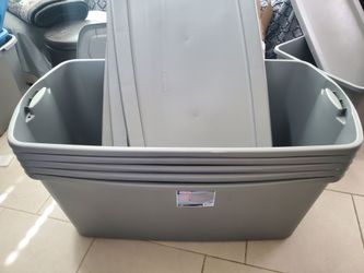 5 Sterilite 50 Gal Storage Containers with Lids