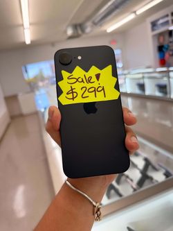 iPhone 16e 128gb Cricket only