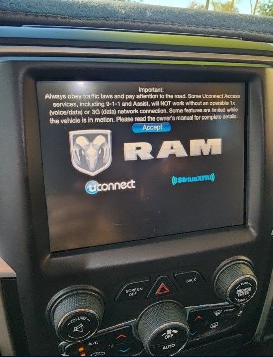 OEM RAM 1500 8.4 Touch Screen Radio With SIRIUSXM 
