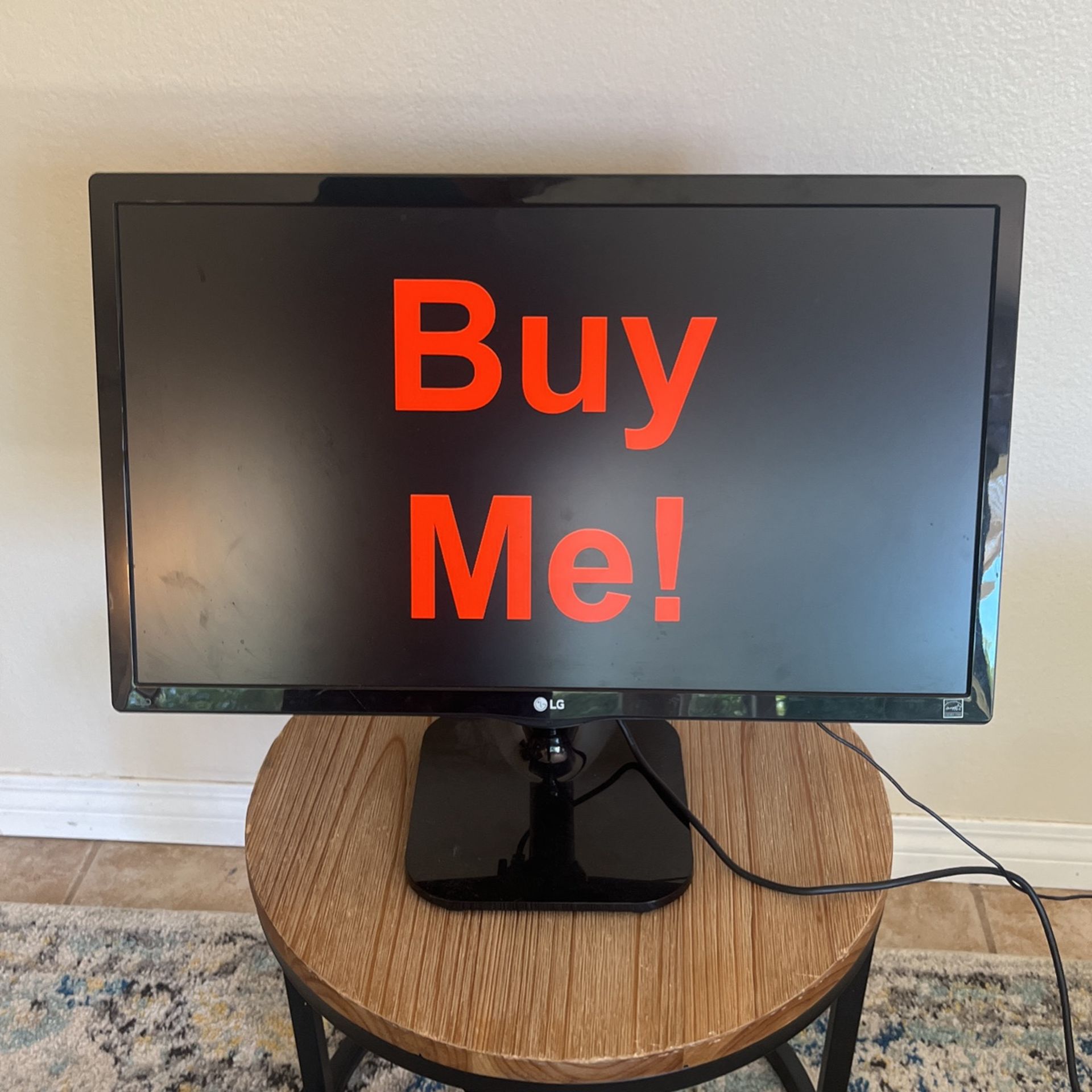 24’’ LG Monitor