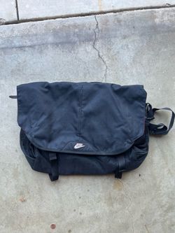 Nike Messenger Bag