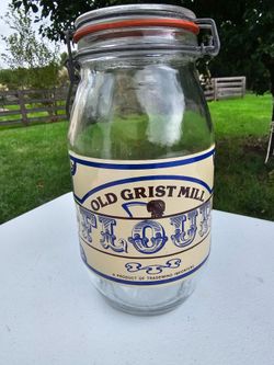 $10.00 - Vtg Farmhouse/Country Flour Jar/Container by Tradewind Imports Brand "Old Grist Mill" Collection