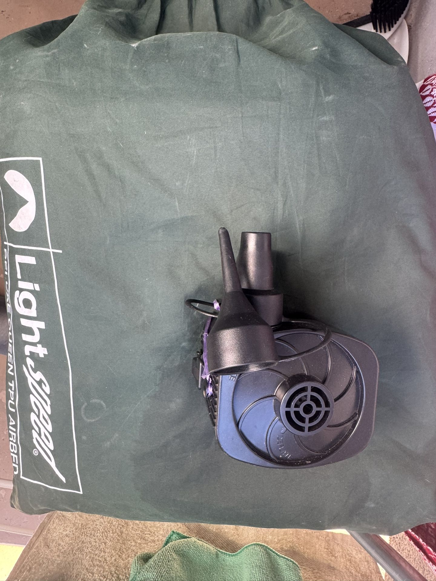 Queen TPU Air Bed  ( Brand Light speed) 