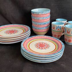 Euro Ceramica Dishes -8 X Multicolor Dinner Plates, 4 Bowls & 4 Mugs