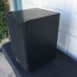KLIPSCH SW10 POWERED SUBWOOFER 