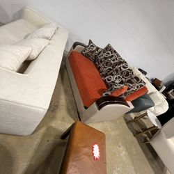Mobimax Orange Loveseat