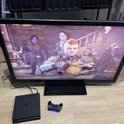 Ps4 console / 1 control and 52in sony bravia package