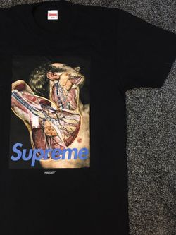 Supreme top anatomy tee