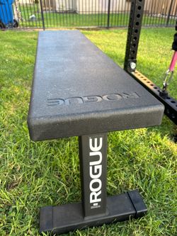 ROGUE FLAT UTILITY WEIGHTS BENCH 2.0 (LIKE NEW)