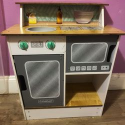 KidKraft Pretend Kitchen