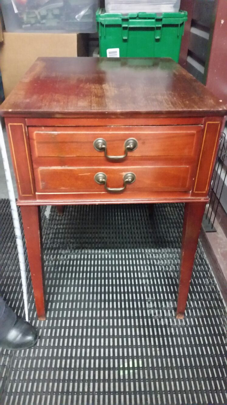 Vintage Wood End Table - 1 Drawer