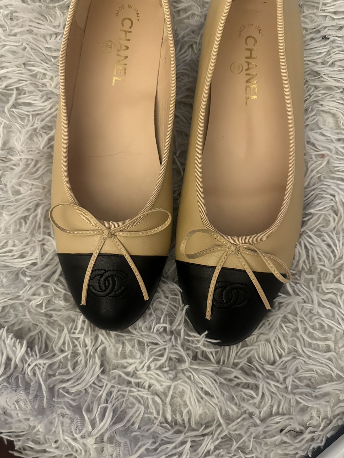 CHANEL BALLET FLATS
